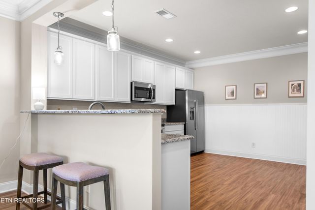 240 Broadberry Ave, Oak Ridge, TN 37830