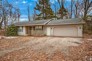 9324 Whitbeck Road, Montague, MI 49437