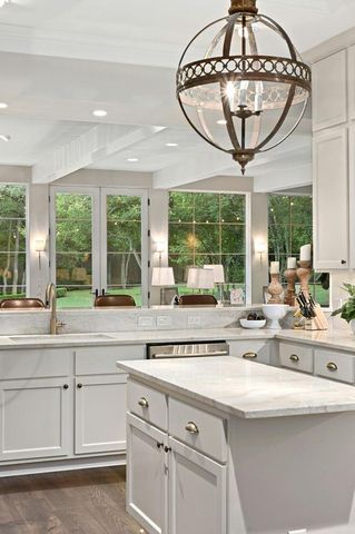 2801 Regents PARK, Austin, TX 78746