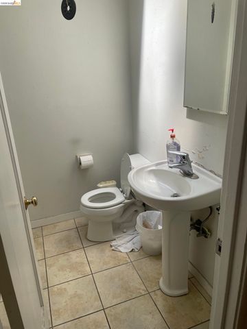 2509 Dwight Way, Berkeley, CA 94704