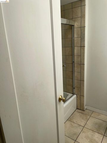 2509 Dwight Way, Berkeley, CA 94704