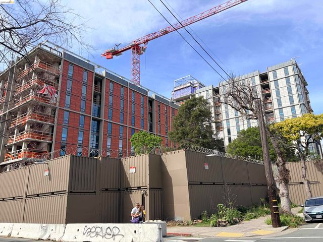 2509 Dwight Way, Berkeley, CA 94704