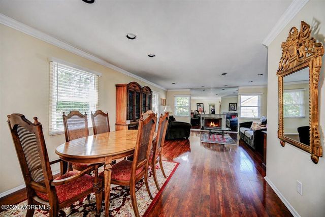 28 Morningside Drive, Old Bridge, NJ 08857