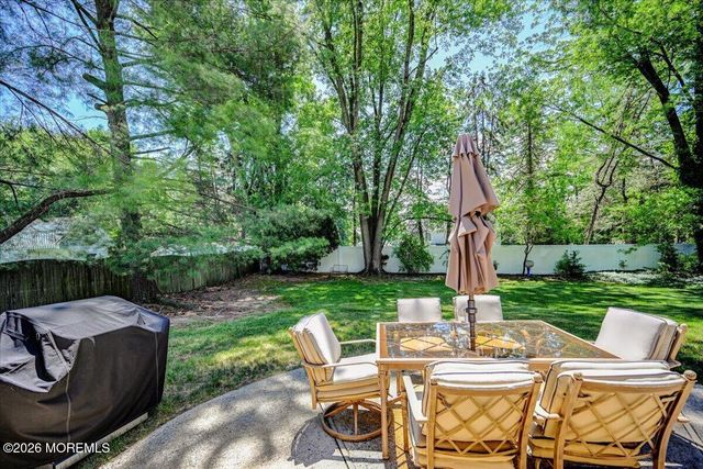 28 Morningside Drive, Old Bridge, NJ 08857