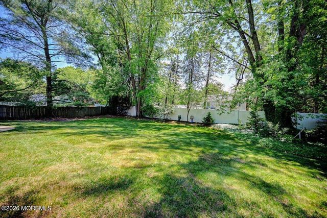 28 Morningside Drive, Old Bridge, NJ 08857