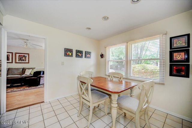 28 Morningside Drive, Old Bridge, NJ 08857
