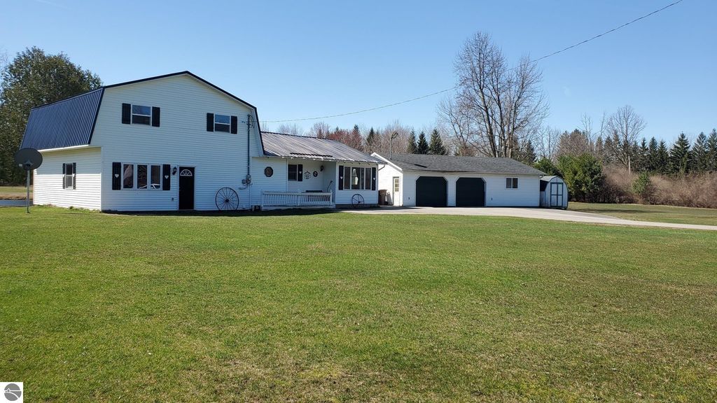 Image 1 of property listing at 5085 W Redstone Road, St Louis, MI 48880