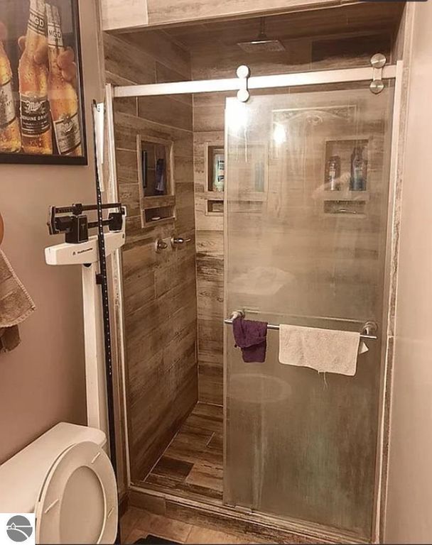 Image 13 of property listing at 5085 W Redstone Road, St Louis, MI 48880