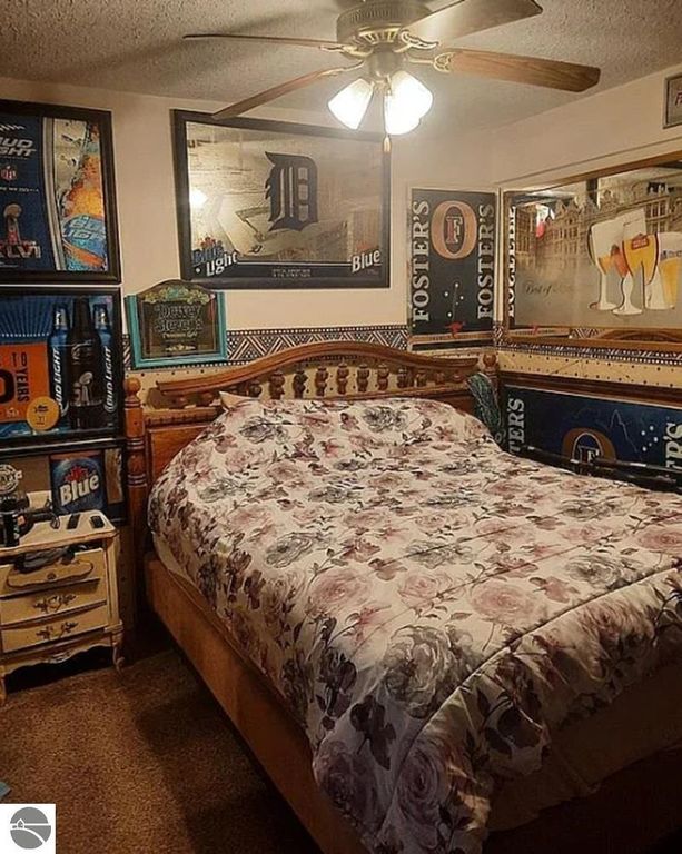 Image 17 of property listing at 5085 W Redstone Road, St Louis, MI 48880