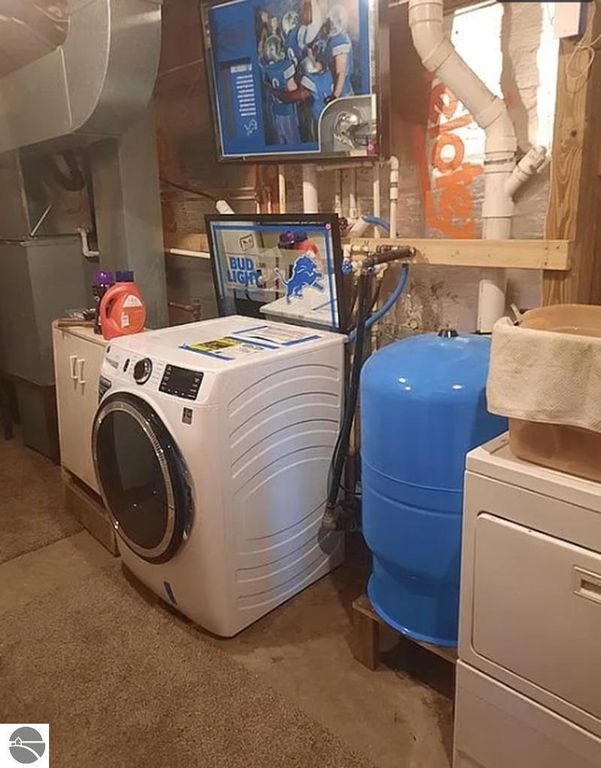 Image 19 of property listing at 5085 W Redstone Road, St Louis, MI 48880