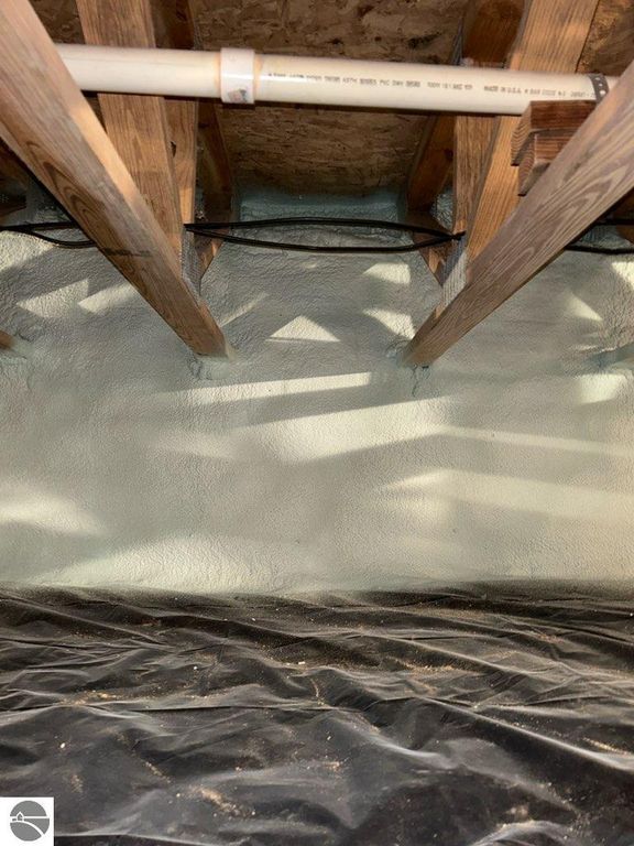 Image 21 of property listing at 5085 W Redstone Road, St Louis, MI 48880