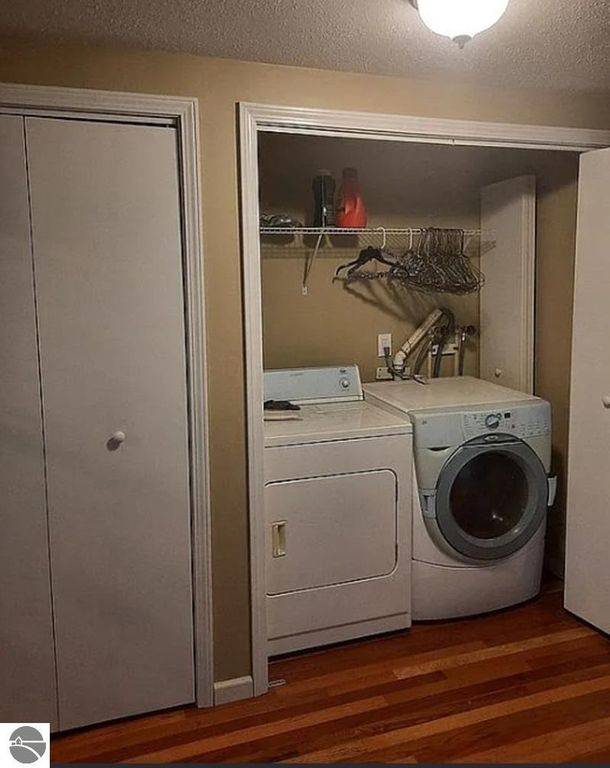 Image 5 of property listing at 5085 W Redstone Road, St Louis, MI 48880