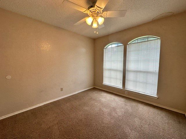 10212 Little Fox Court, Fort Worth, TX 76108