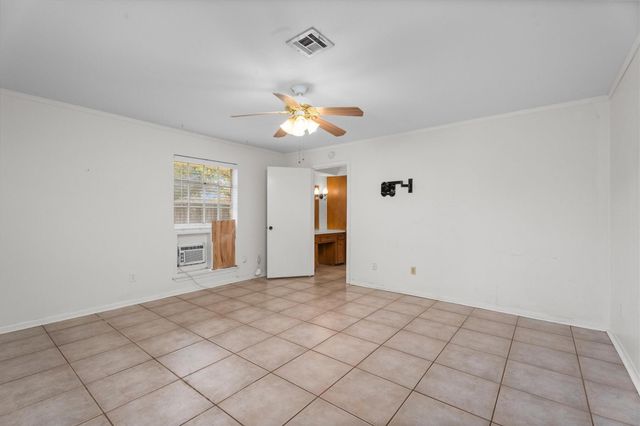 13327 E Cypress Forest Drive, Houston, TX 77070