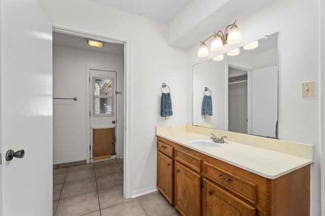 13327 E Cypress Forest Drive, Houston, TX 77070