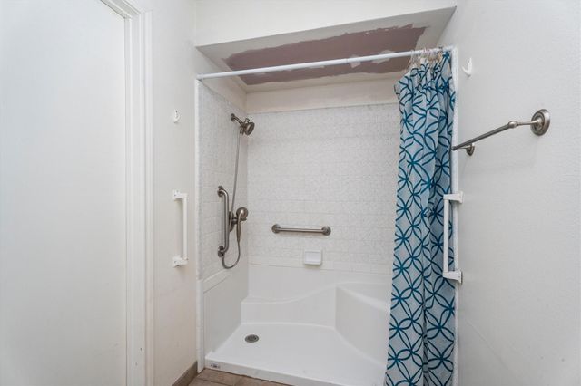 13327 E Cypress Forest Drive, Houston, TX 77070