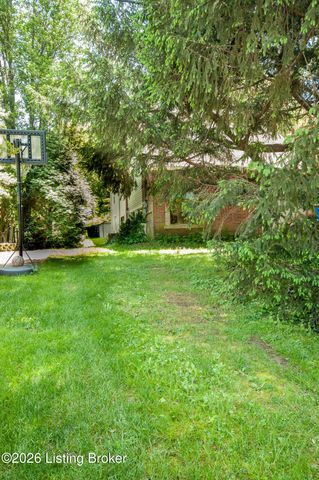 357 Ridgeway Ave, Louisville, KY 40207