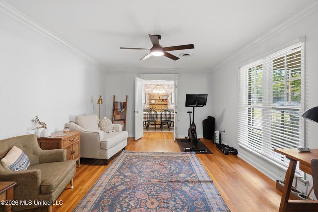 1527 Kimwood Circle, Jackson, MS 39211