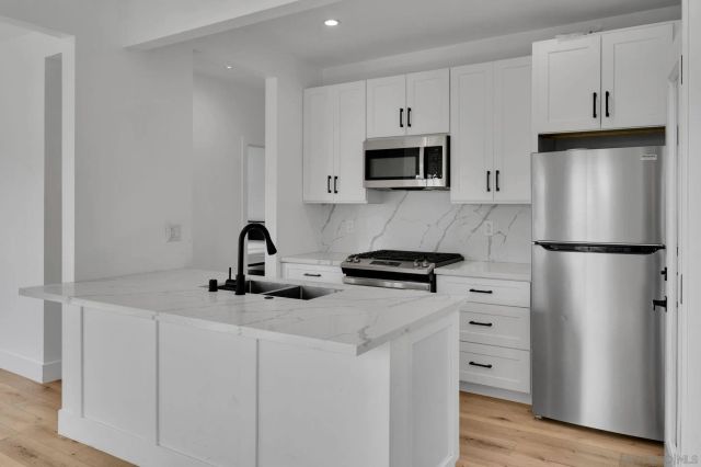 2434-2438 Broadway St., San Diego, CA 92102