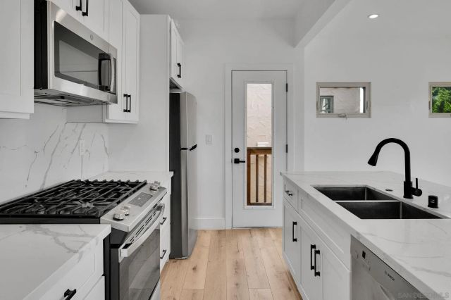2434-2438 Broadway St., San Diego, CA 92102