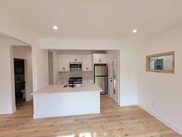 2434-2438 Broadway St., San Diego, CA 92102