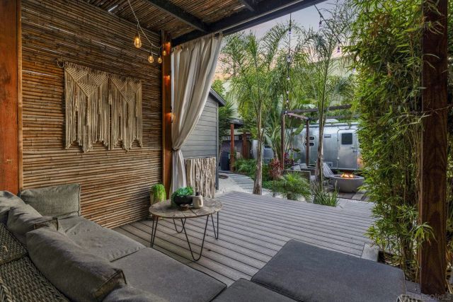 2434-2438 Broadway St., San Diego, CA 92102