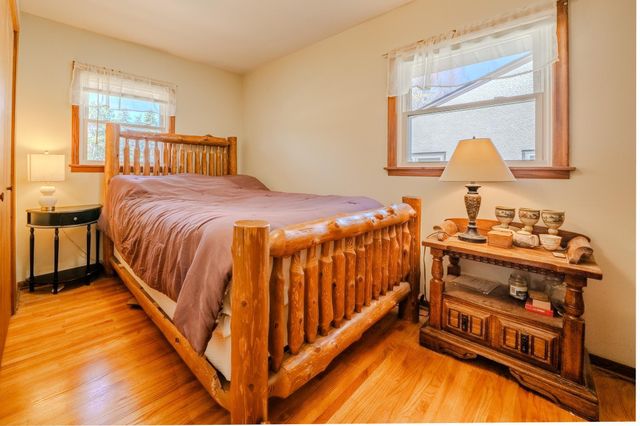 4530 Colorado Avenue N, Crystal, MN 55422