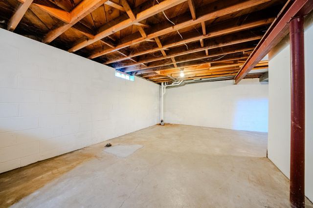 4530 Colorado Avenue N, Crystal, MN 55422