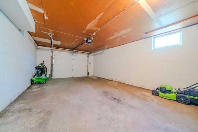 4530 Colorado Avenue N, Crystal, MN 55422