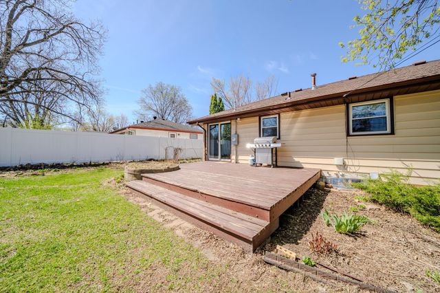 4530 Colorado Avenue N, Crystal, MN 55422