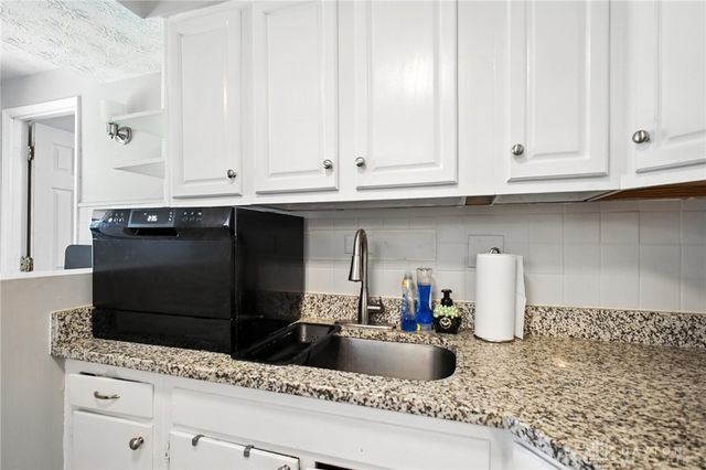 6850 Hubbard Drive, Huber Heights, OH 45424