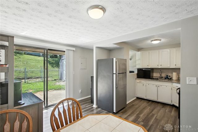 6850 Hubbard Drive, Huber Heights, OH 45424