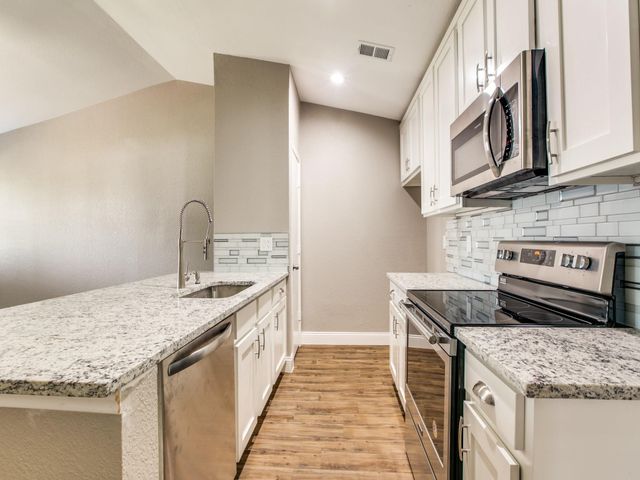 1419 Willow Run Drive, Duncanville, TX 75137