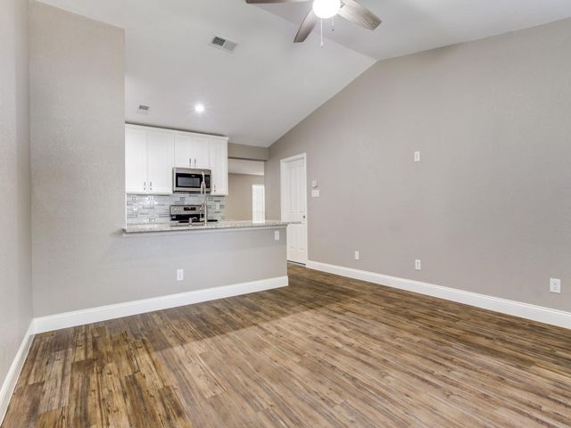 1419 Willow Run Drive, Duncanville, TX 75137
