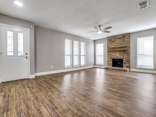 1419 Willow Run Drive, Duncanville, TX 75137