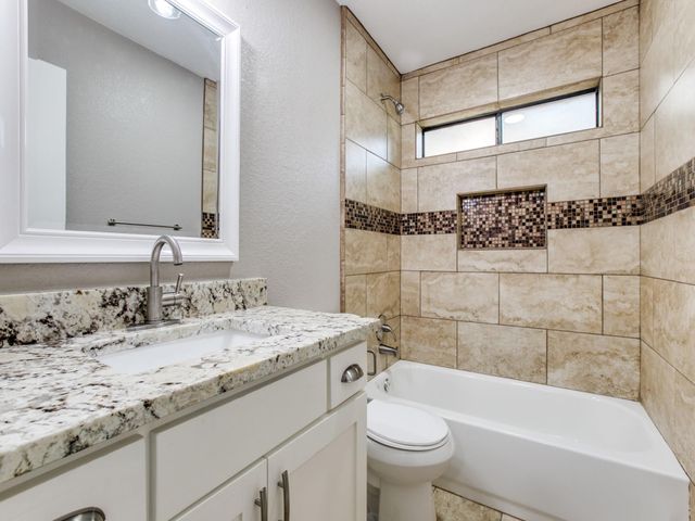 1419 Willow Run Drive, Duncanville, TX 75137