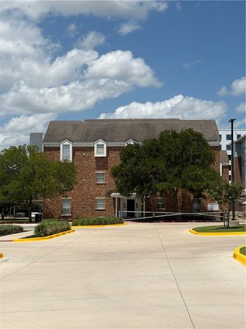 400 Nagle 302, Bryan, TX 77840