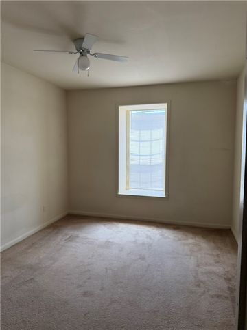 400 Nagle 302, Bryan, TX 77840