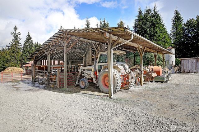 39729 State Route 530 NE, Arlington, WA 98223