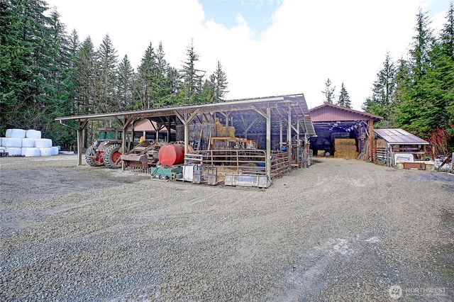 39729 State Route 530 NE, Arlington, WA 98223