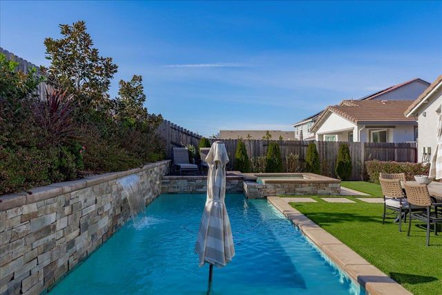 703 CORONADO Ct, Lincoln, CA 95648