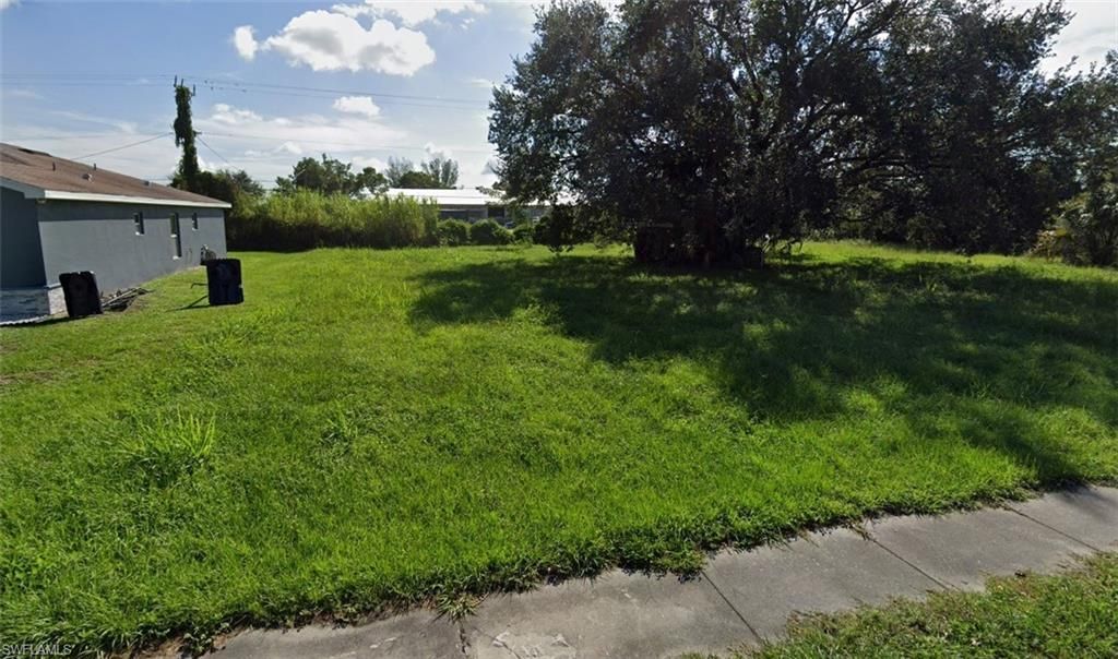2037 Jaylen Watkins ST, FORT MYERS, FL 33916 — exterior