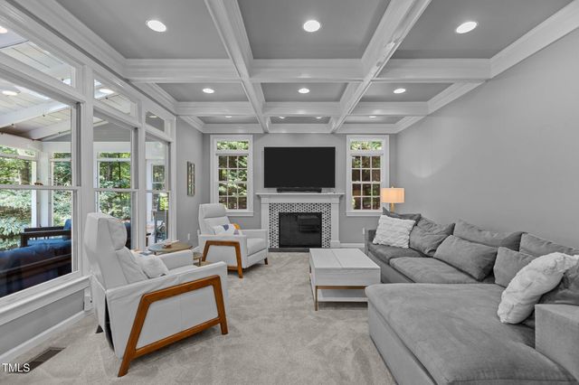 215 Collinson Drive, Chapel Hill, NC 27514