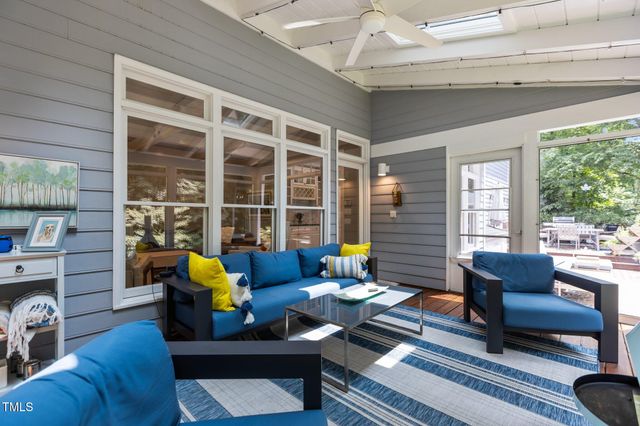 215 Collinson Drive, Chapel Hill, NC 27514