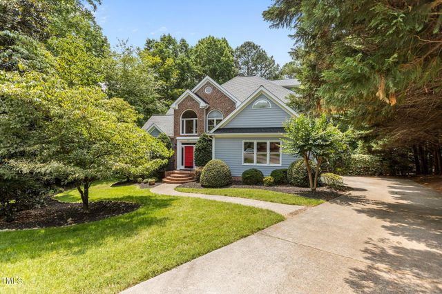 215 Collinson Drive, Chapel Hill, NC 27514