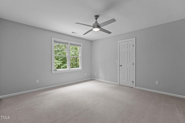 215 Collinson Drive, Chapel Hill, NC 27514