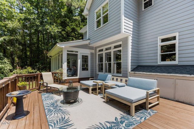 215 Collinson Drive, Chapel Hill, NC 27514