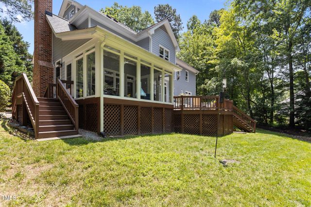 215 Collinson Drive, Chapel Hill, NC 27514