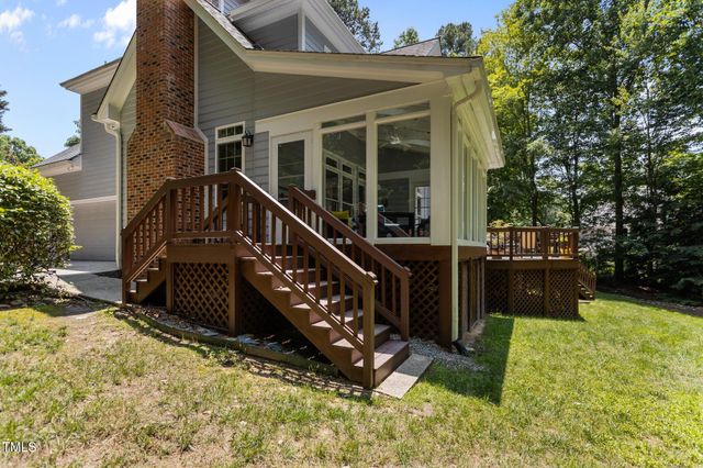 215 Collinson Drive, Chapel Hill, NC 27514