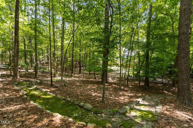 215 Collinson Drive, Chapel Hill, NC 27514